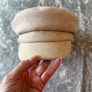H&M Classic Newsboy Style Hat